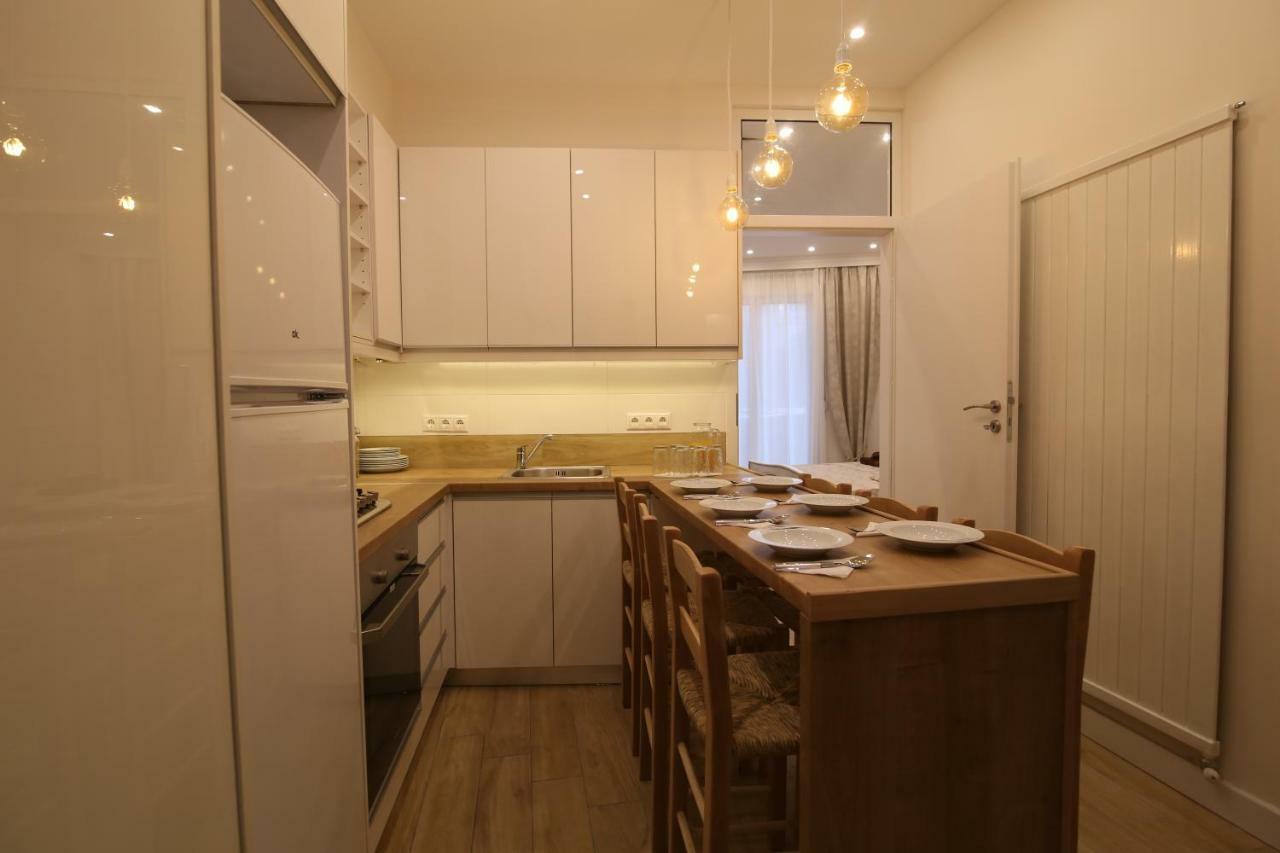 Luxurious Athenian Apartment Exterior foto